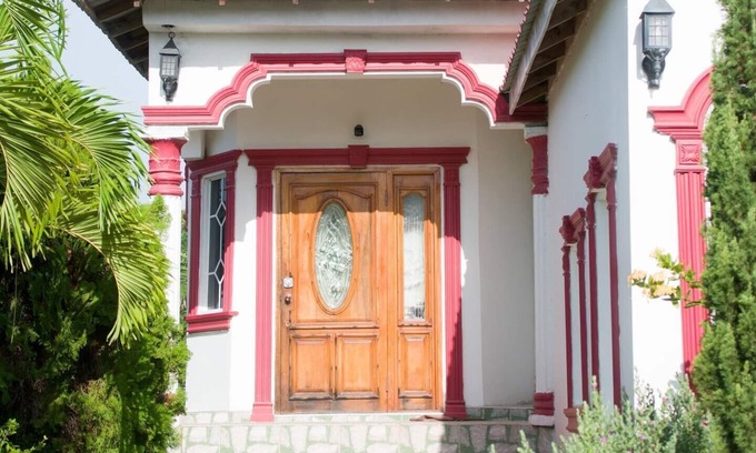 Spring Village Casa | Private Home With Gazebo & Sea View