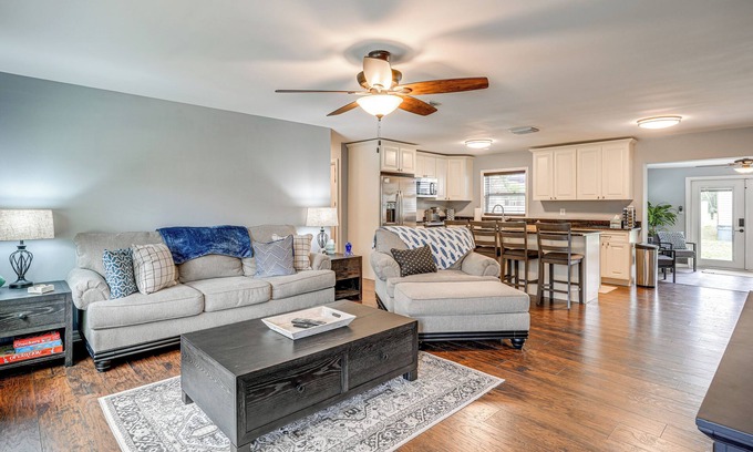 Florida South Atlantic Coast Casa | Private Hot Tub & Grill: Avon Park Getaway!
