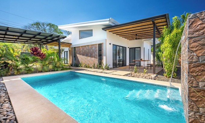 Tamarindo Casa | Casa Privada y Piscina a 15 minutos de Tamarindo