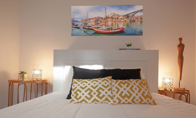 Mafamude Casa | Oportoland T2 Suites - A 8 minutos de Oporto (Metro a 50 m)