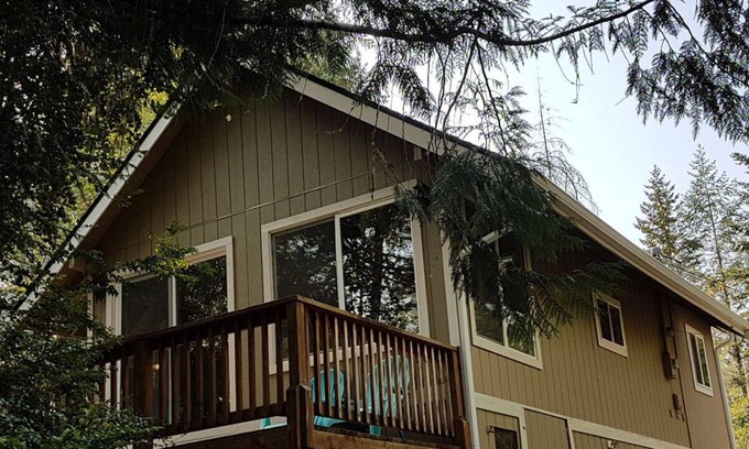Lakebay Casa | Private Island getaway