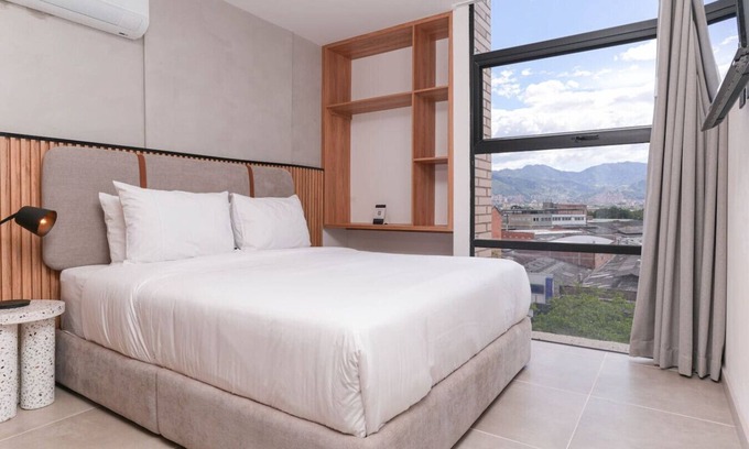 San Diego Apartamento | Private Jacuzzi Haven - 1BR Apt in El Poblado