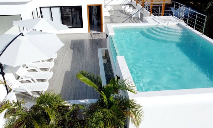 La Ceiba Apartamento | Private Jacuzzi with Private tropical Garden