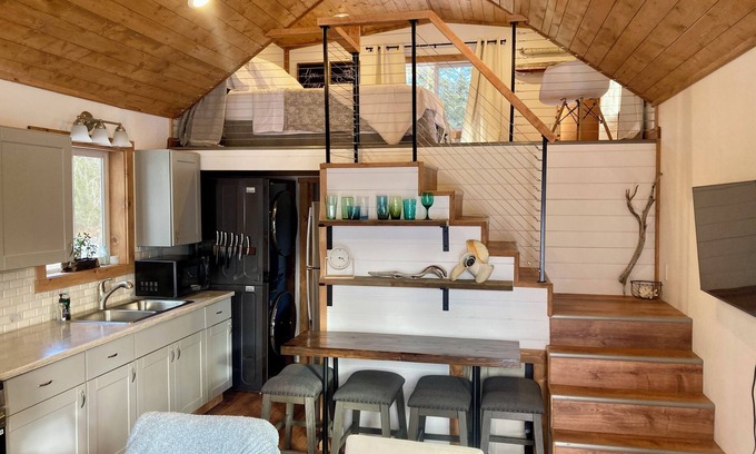 Kenai Cabina | Private Kenai cabin near ocean/airport/fishing