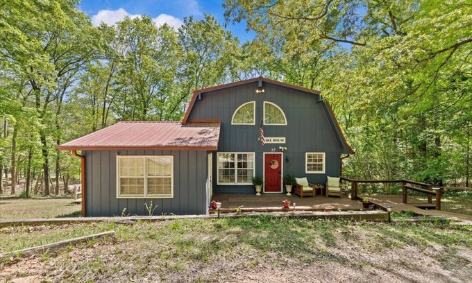Jack Cabaña | Private Lake House near Enterprise