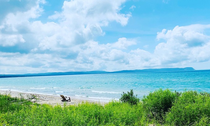 Lake Leelanau Cabaña | Private Beachfront cottage on Lake Michigan Good Harbor Bay south of Leland