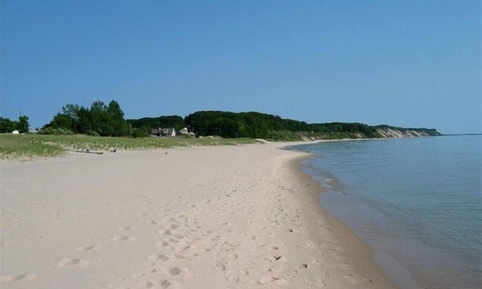 Ludington Cabaña | Playa privada del lago Michigan! Impresionantes puestas de sol! Fantastic Fun Family!