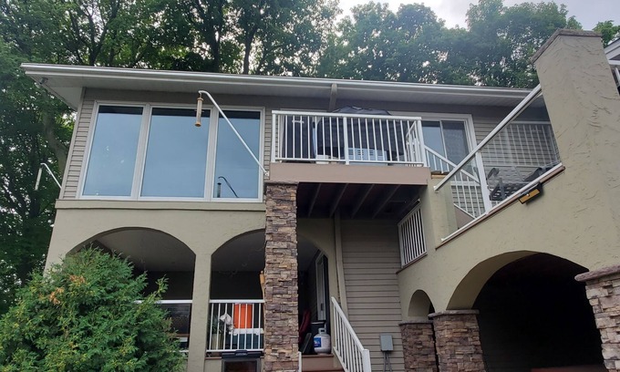 Prior Lake Apartamento | Hermoso apartamento con vista al lago, tranquilidad con muchas atracciones locales