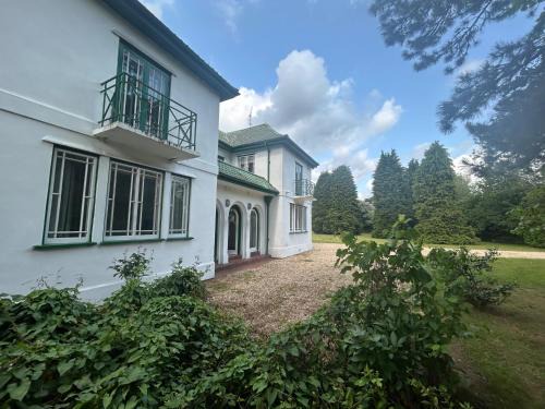 North Hykeham Casa | Private Lincoln Retreat - 4 Bedroom House