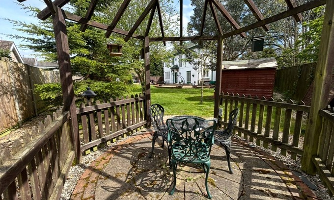 North Hykeham Casa | Private Lincoln Retreat - 4 Bedroom House
