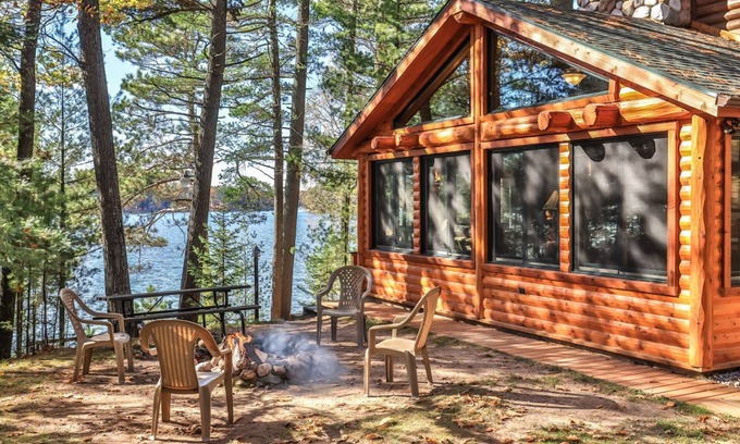 St Germain Casa | Private, log home on Little Saint Germain Lake in Wisconsin's Northwood!