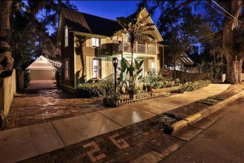 St. Augustine Casa | Private Luxury Cottage Close to Downtown