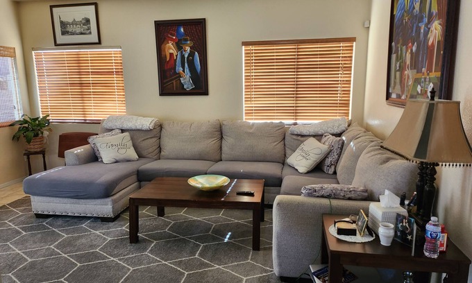 Coral Hills Casa | Private Luxury room in a house w private bath near the airport and strip