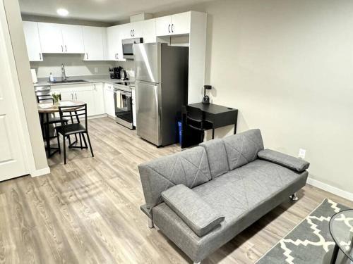 West Edmonton Apartamento | Private Luxury Suite Near West Edmonton Mall