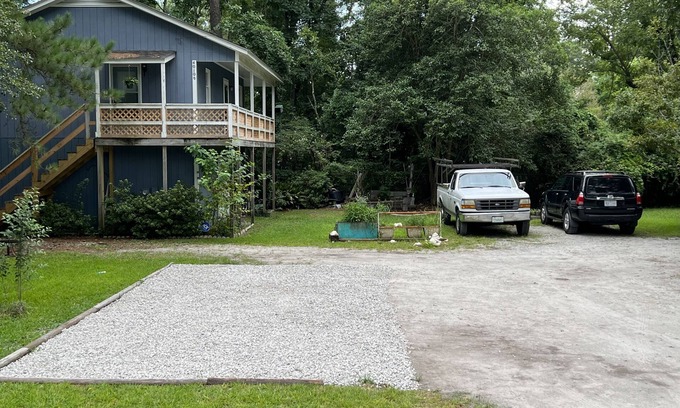 Wilmington Casa | Private midtown getaway 10 mins from Downtown & Wrightsville Beach.