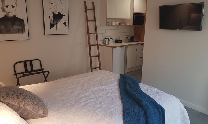 East Albury Apartamento | Privado, limpio y moderno