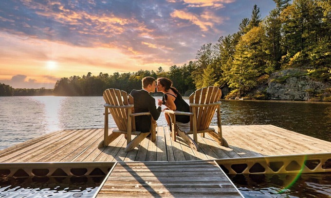 Gravenhurst Cabaña | Private & Modern Muskoka Lakefront Cabin