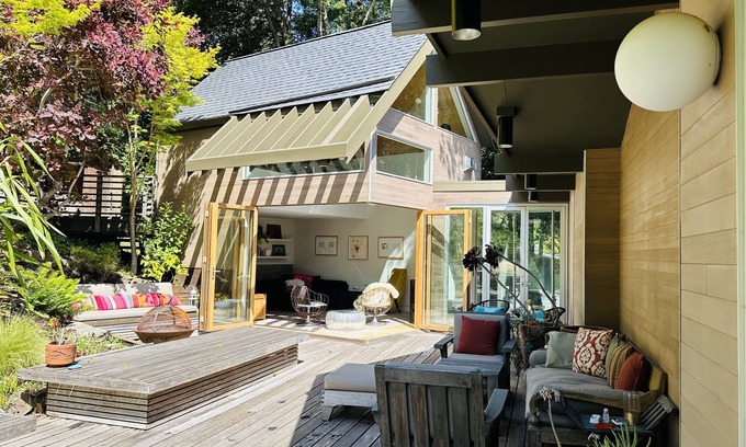Tamalpais-Homestead Valley Casa | Private Mountain Retreat, yet 5 mins from everything. Live the Marin lifestyle.