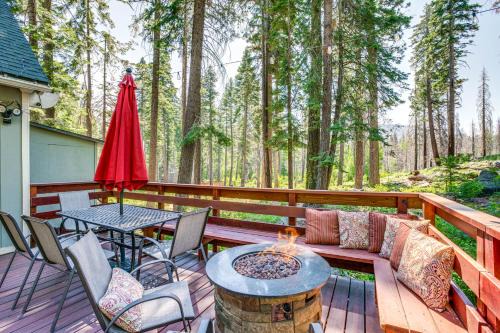 Tahoe Paradise Casa | Private Mountain Retreat 8 Mi to Lake Tahoe!