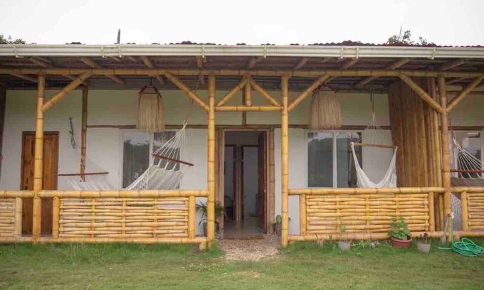 Montañita Casa | *Private New 1BD/1Bath Bungalow on Lush Green Land