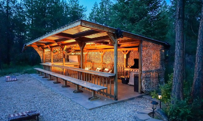 Athol Casa | Winter Oasis: Cabana and Hot Tub