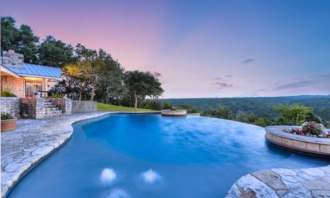 Austin Casa | Private oasis, spectacular views, near downtown!