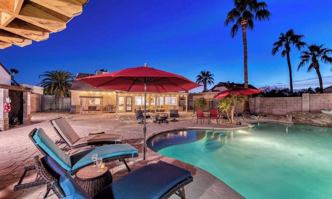 Deer Valley Casa | PRIVATE OASIS with the BEST backyard!!!