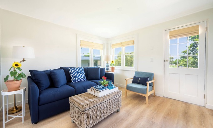 Waterford Cabaña | Private One-Bedroom Cottage