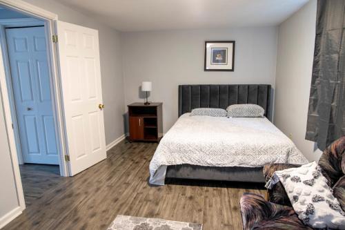 Terra Nova Apartamento | Private one bedroom -entirely self-contained, with no shared living spaces