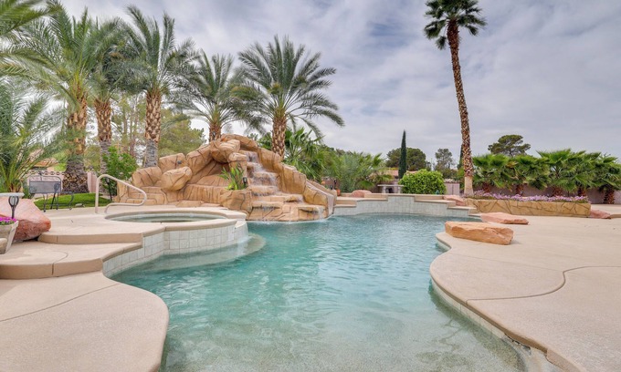 Las Vegas Casa | Private Outdoor Oasis: Las Vegas Getaway