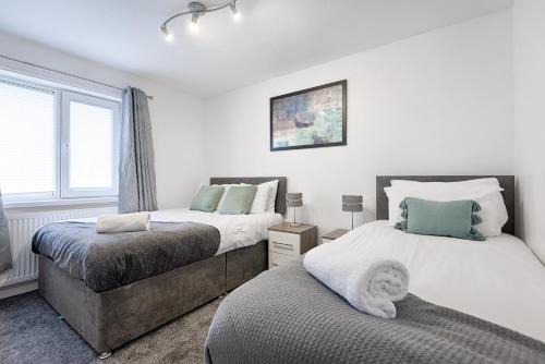 Sketty Apartamento | Private Parking, Garden, Close to Beach!