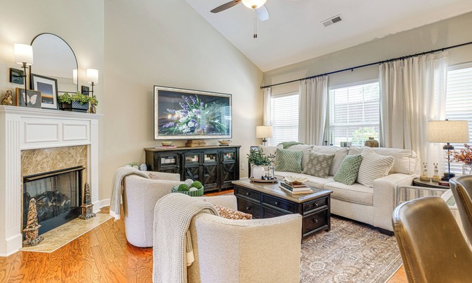 Cleveland Condominio | Private Patio: Residential Condo in Cleveland!