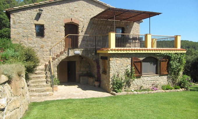 Cistella Cabaña | PISCINA PRIVADA , WIFI GRATUITO, IDEAL PARA FAMILIAS, ANIMALES, NATURALEZA