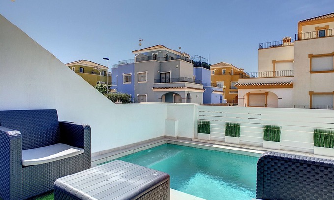 San Javier Chalet De Esquí | Piscina privada, sala de juegos, wifi, Netflix