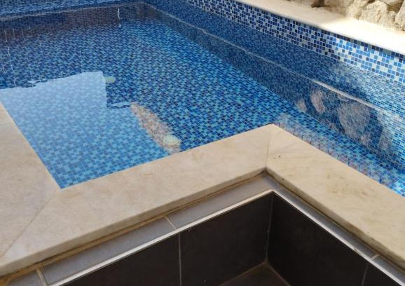 Eilat Apartamento | Private Pool & Garden Apartment by Simha Eilat