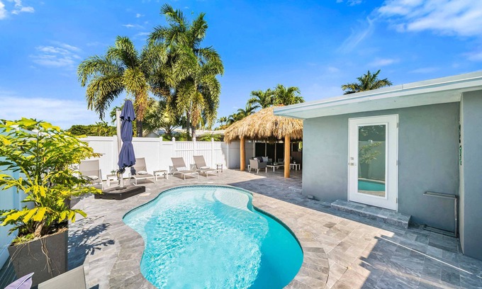 Coral Heights Casa | Private Pool, Outdoor Palapa Lounge, BBQ & Hot Tub