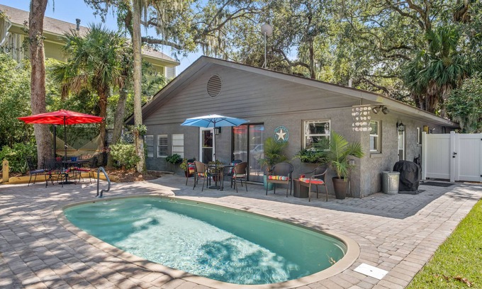 Hilton Head Island Casa | Piscina privada 3 habitaciones 2 baños South Forest Beach Home!