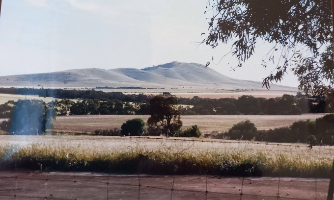 Booleroo Centre Casa | PRIVATE, REMOTE, SECLUDED COUNTRY HOMESTEAD PETS WELCOME! - BOOLEROO CENTRE