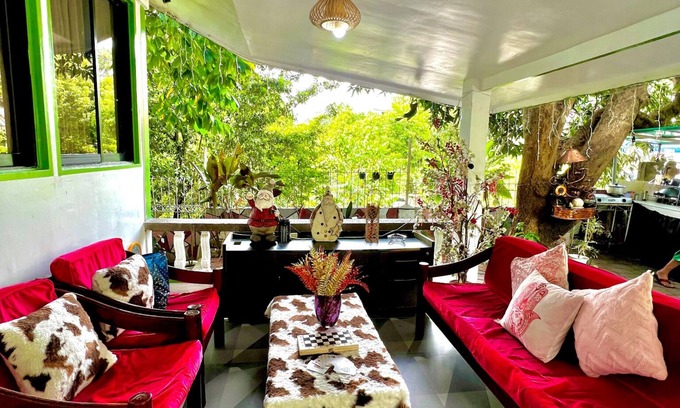 Antipolo Cabina | Private Resort w/ Villa, pool, mini playground and an aesthetic probinsya vibe!