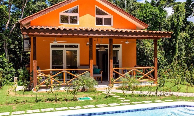 Las Terrenas Villa | Retiro privado con spa en la jungla, a pocos pasos de la tranquila playa