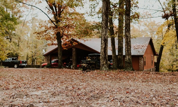 Gilmer Casa | Private retreat with 30 acre fishing lake