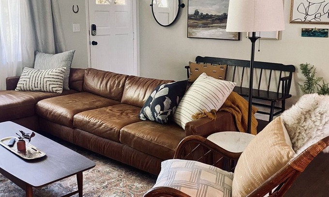 Ocala Casa | Private Retreat with your dogs: close to WEC