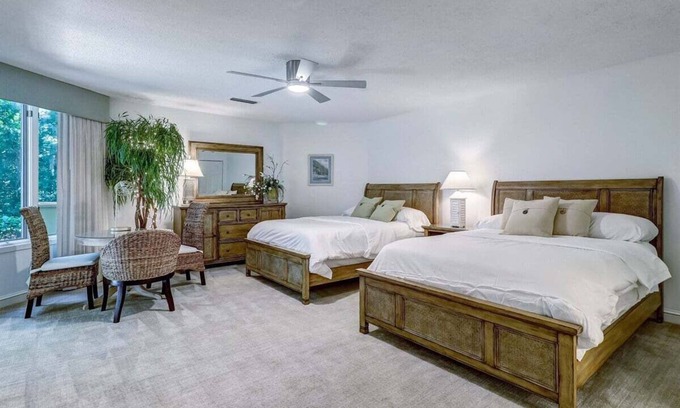 Fernandina Beach Apartamento | Private Room-Amelia Island Plantation Gated Haven!