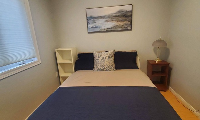 Brantford Casa | Private room in a Cozy bungalow