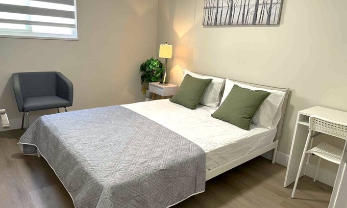 Surrey Casa | Private Room in Fleetwood Surrey BC