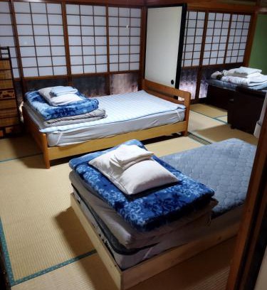 Isinomaki Casa | Private Room in Japanese Vintage House 民家の一室 Smoke Free, Free Parking Good to Travel for Tashiro Cats Island no1