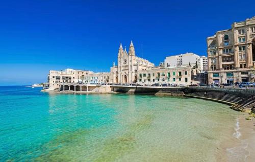 Tower Road Casa | Private Room in sharing apartment CENTRAL MALTA