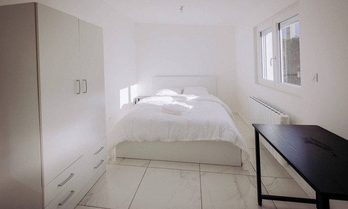 Lafourguette Cama Y Desayuno | Private room in Toulouse with bathroom