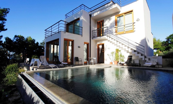 Torre Colonna-sperone Villa | Private Room With Bathroom And Pool