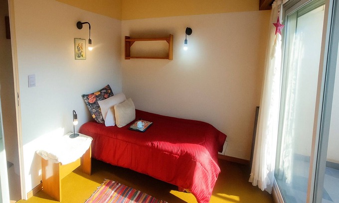 Martínez Cama Y Desayuno | Private room with balcony